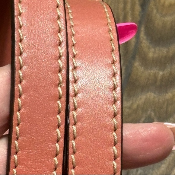 Gucci Leather Strap - Picture 9 of 10